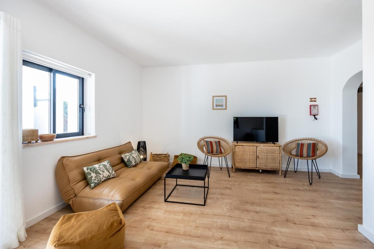 בורגאו Fortaleza Sea View Villa Miramar - Downstairs Apartment II מראה חיצוני תמונה